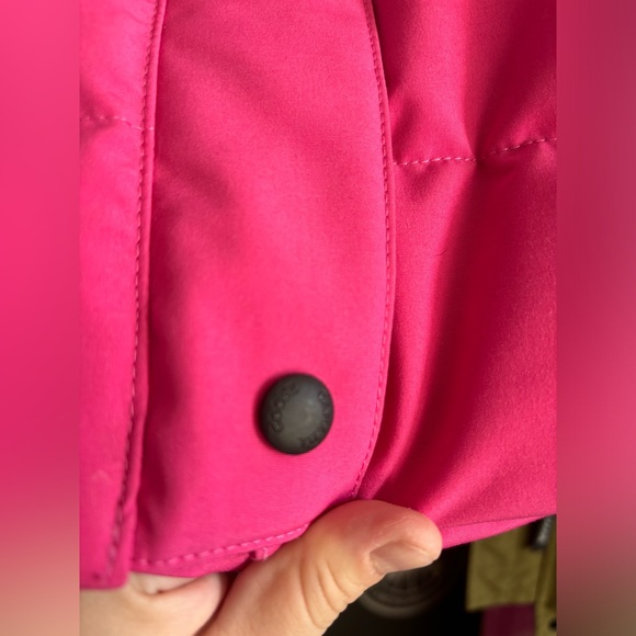 Canada Goose Vest - Picture 13 of 14